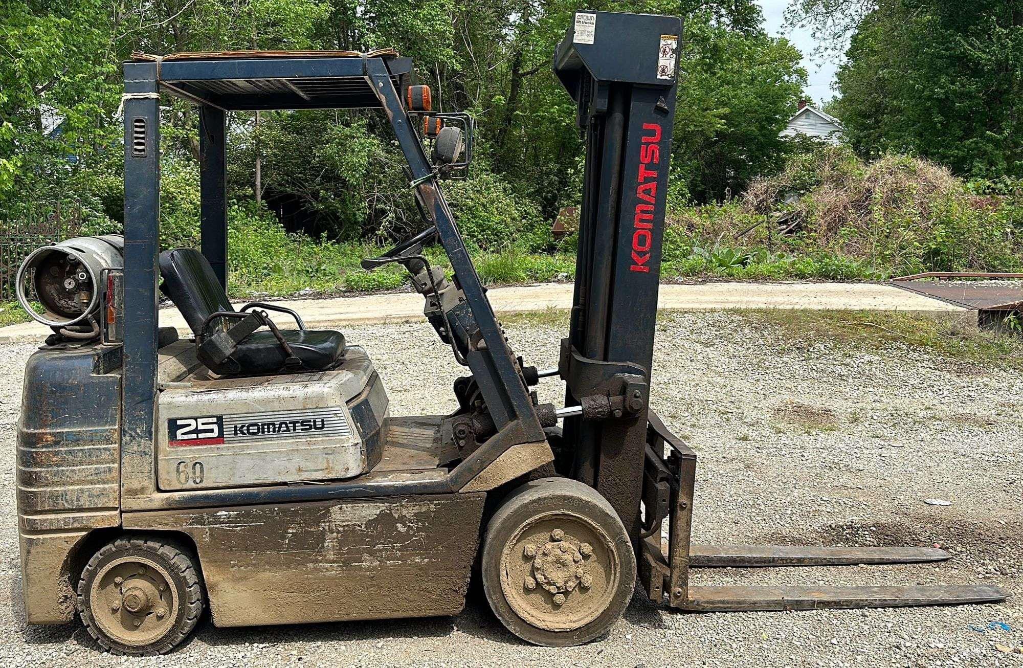 Main image Komatsu 25