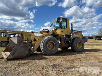 Main image Komatsu 320