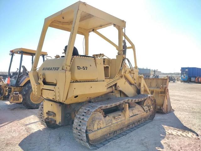 Image of Komatsu D57S-1 equipment image 2