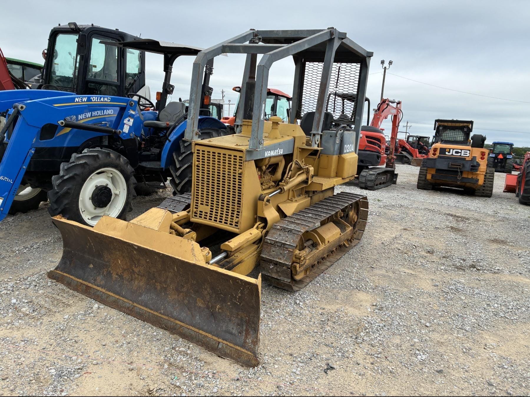 Komatsu  D20A Equipment Image0