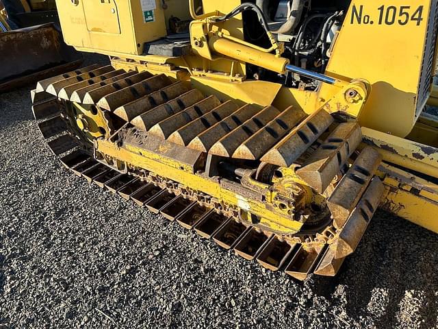 Image of Komatsu D20P equipment image 2