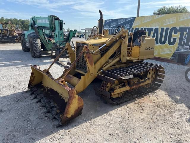 Image of Komatsu D20Q equipment image 2
