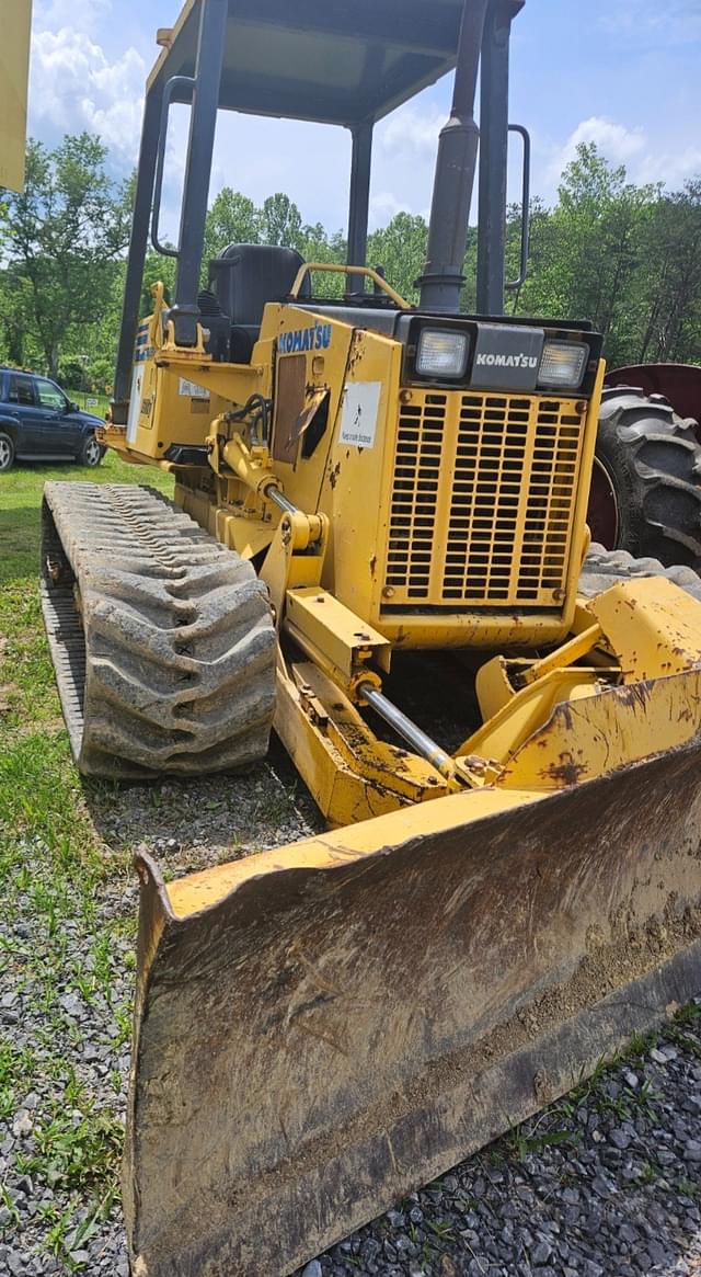 Image of Komatsu D21P equipment image 1