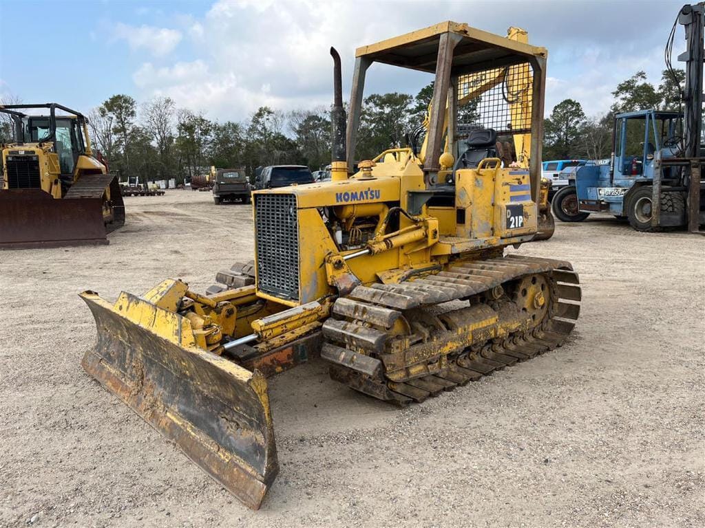 Main image Komatsu D21P