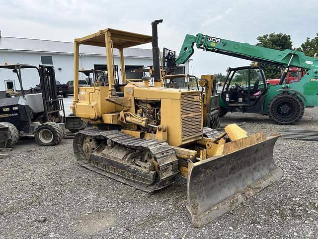 Image of Komatsu D31 equipment image 2