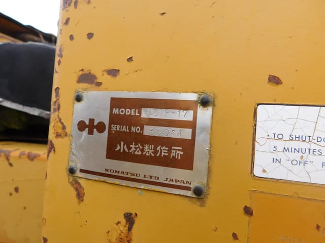 Image of Komatsu D31P-17 equipment image 2