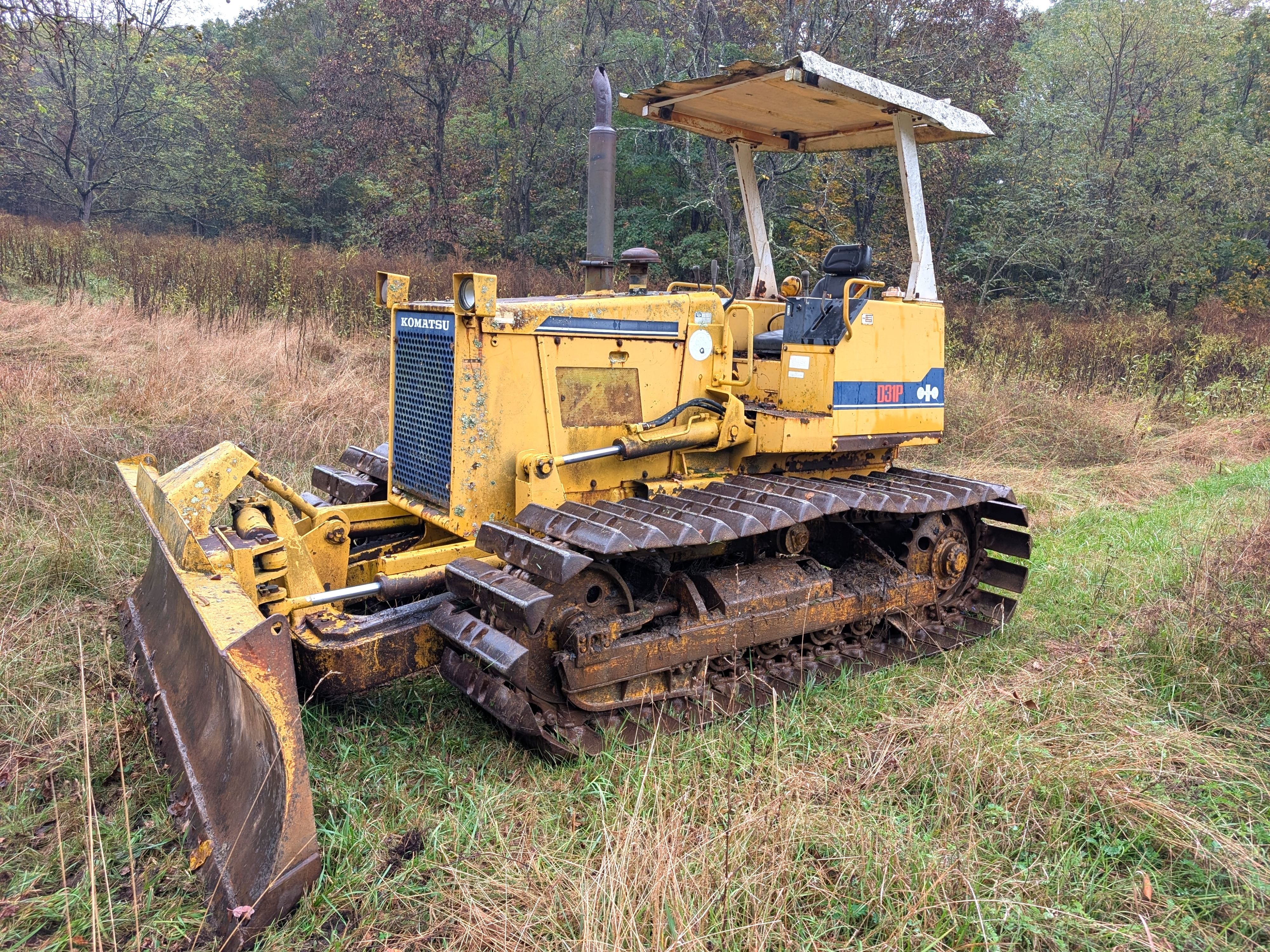 Komatsu D31P Equipment Image0