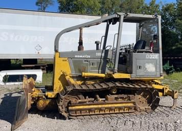 Main image Komatsu D32E