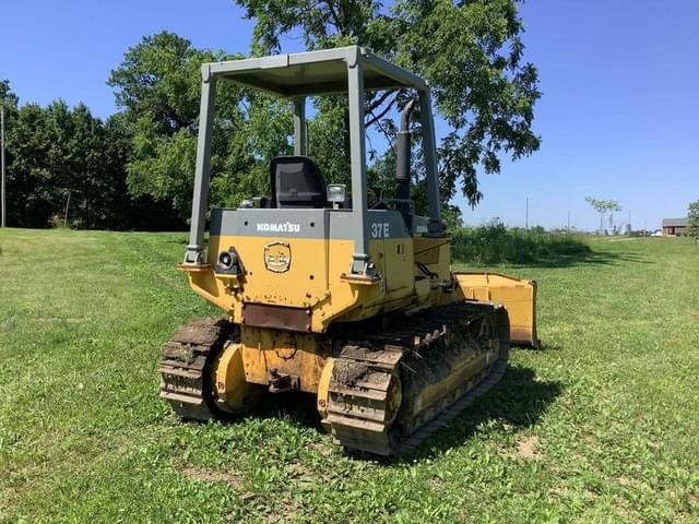 Image of Komatsu D37E equipment image 1