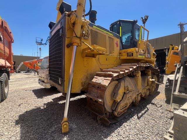 Main image Komatsu D375A-6R