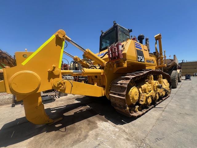 Main image Komatsu D375A-6R