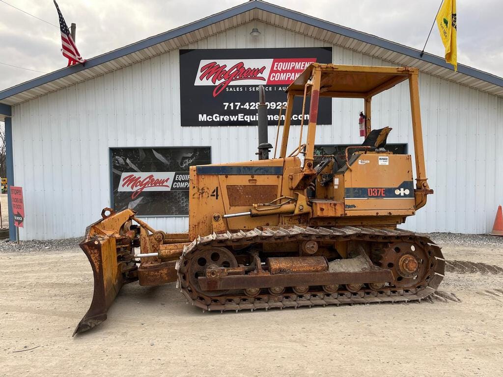 Main image Komatsu D37E