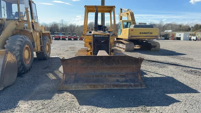 Image of Komatsu D37E equipment image 1