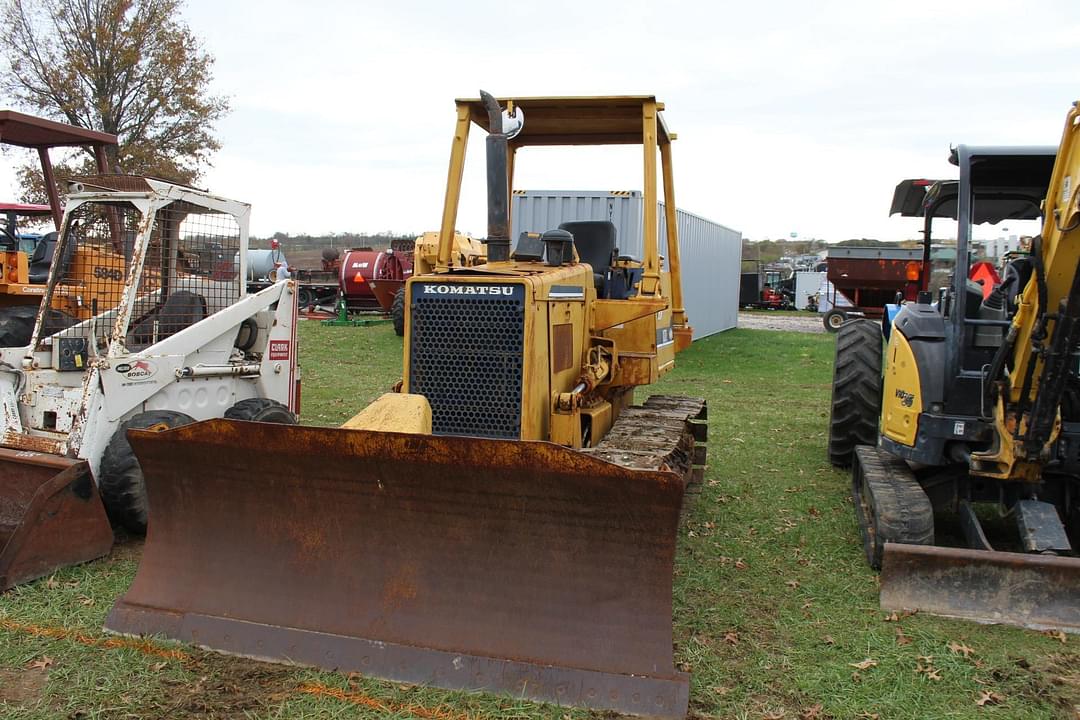 Image of Komatsu D37E Primary image