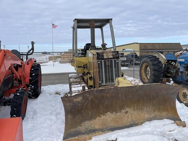 Image of Komatsu D37E equipment image 2