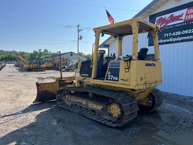Image of Komatsu D37PX-21 equipment image 2