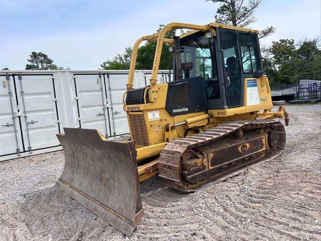 Image of Komatsu D39EX equipment image 3