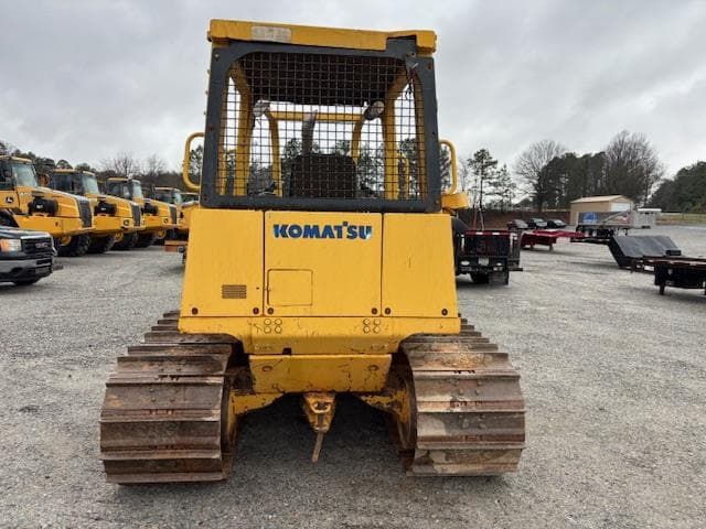 Image of Komatsu D39PX-21 equipment image 4