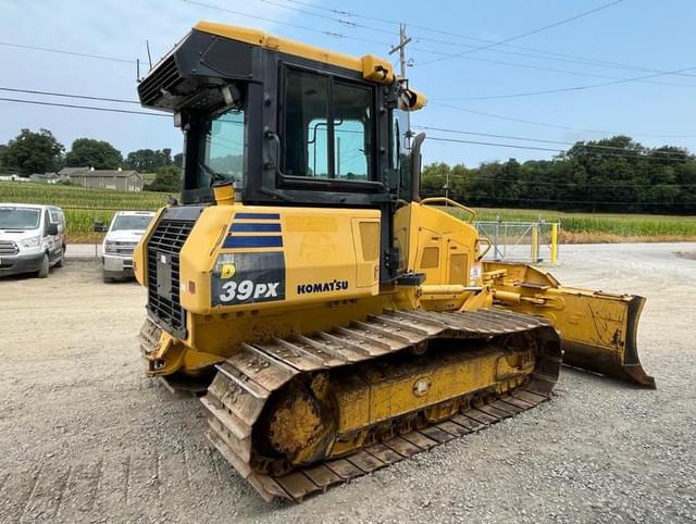 Image of Komatsu D39PX-23 equipment image 4