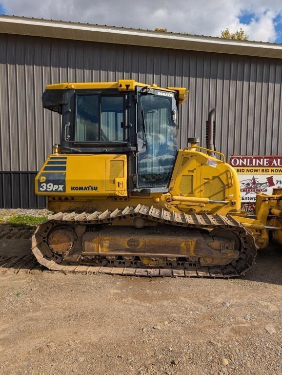 Image of Komatsu D39PX equipment image 3