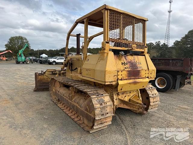 Image of Komatsu D41A-3 equipment image 3