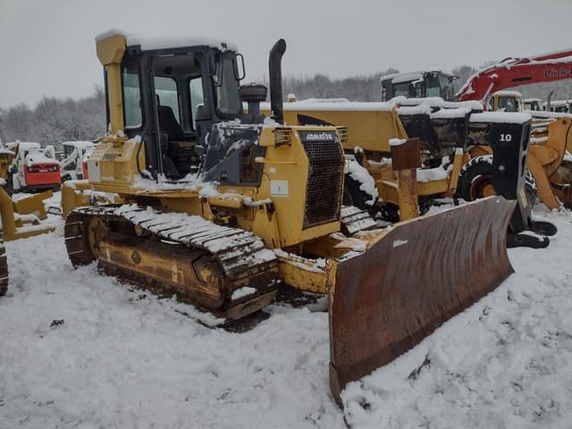 Image of Komatsu D41E-6 equipment image 2