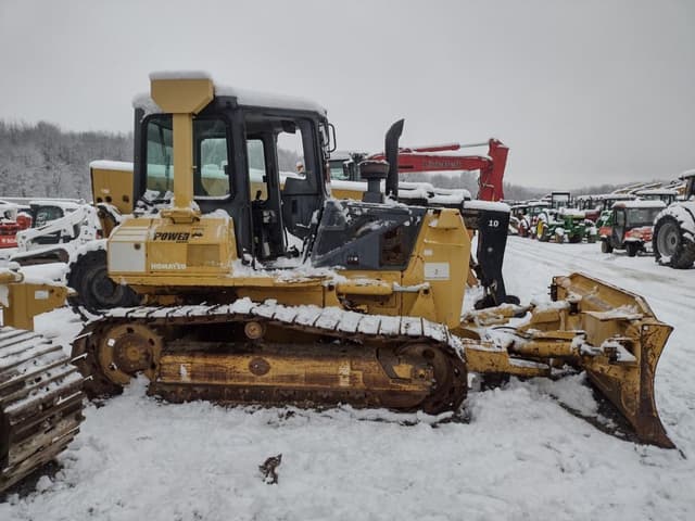 Image of Komatsu D41E-6 equipment image 3