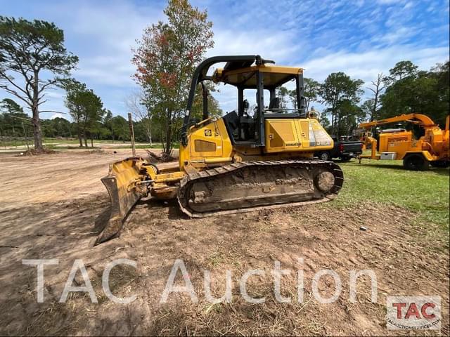 Image of Komatsu D51EX-22 equipment image 1