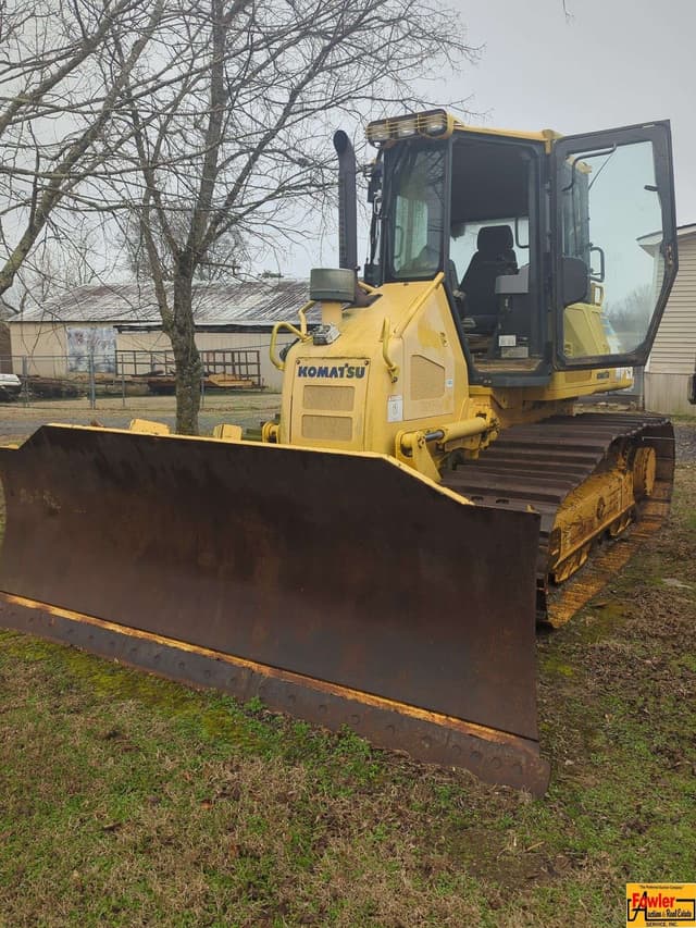 Image of Komatsu D51PX equipment image 2