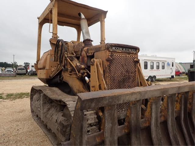 Image of Komatsu D57S equipment image 4