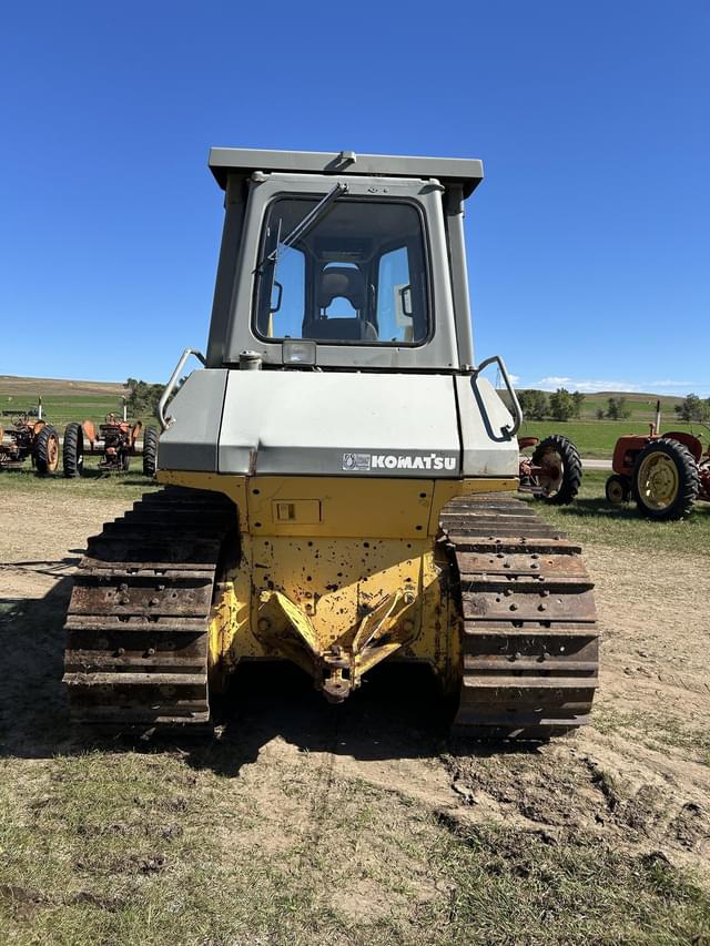 Image of Komatsu D65EX-12 equipment image 4