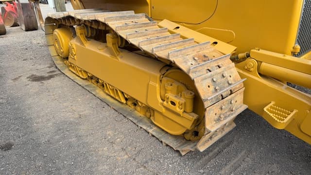 Image of Komatsu D65EX equipment image 4