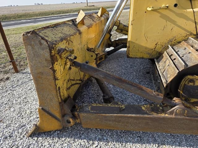 Image of Komatsu D65EX equipment image 2