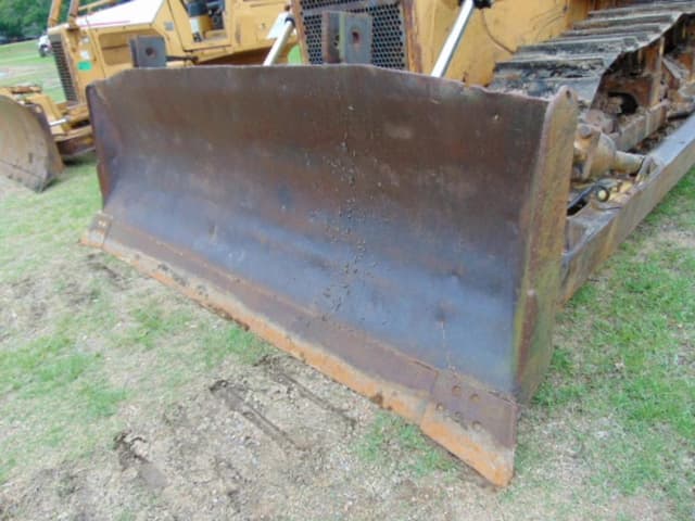 Image of Komatsu D68E equipment image 1