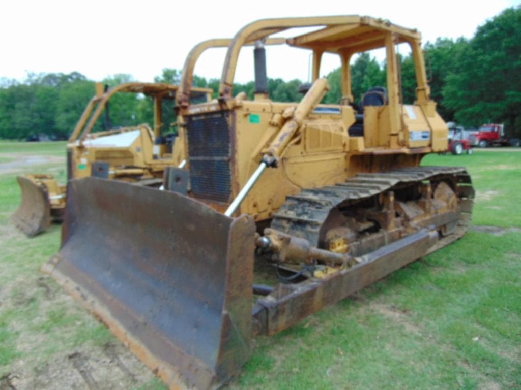 Image of Komatsu D68E Primary image