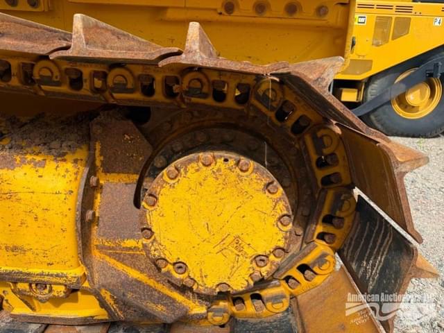 Image of Komatsu D39PX equipment image 4