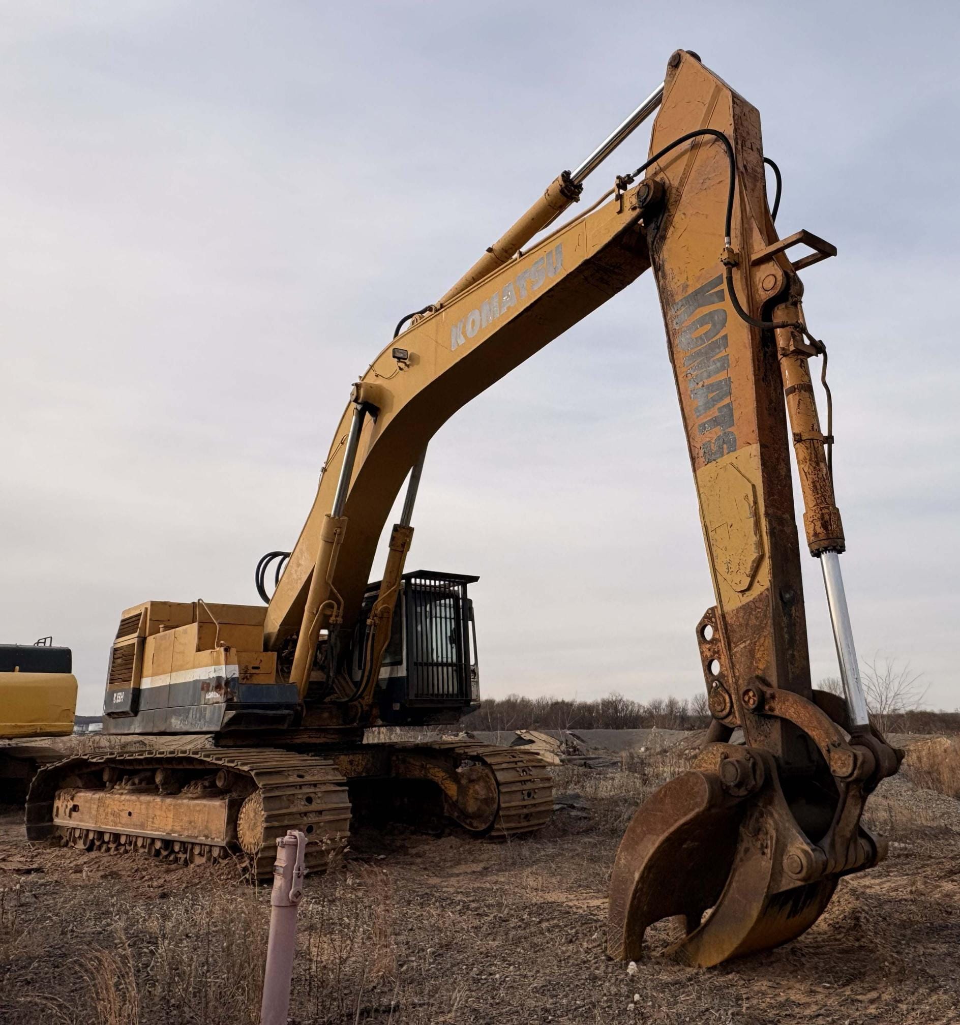 1988 Komatsu PC650LC Equipment Image0