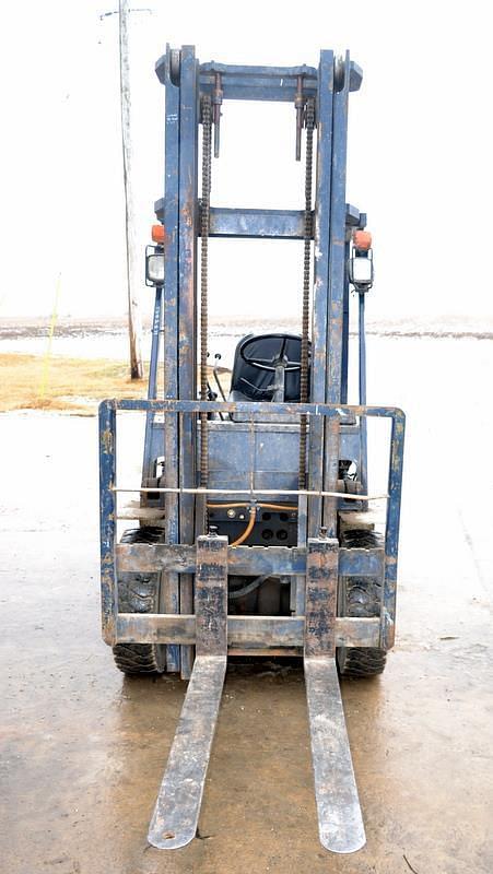 Image of Komatsu FG25 equipment image 4