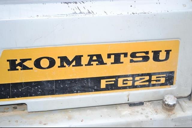 Image of Komatsu FG25 equipment image 1