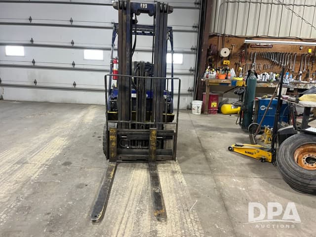 Image of Komatsu FG25 equipment image 1