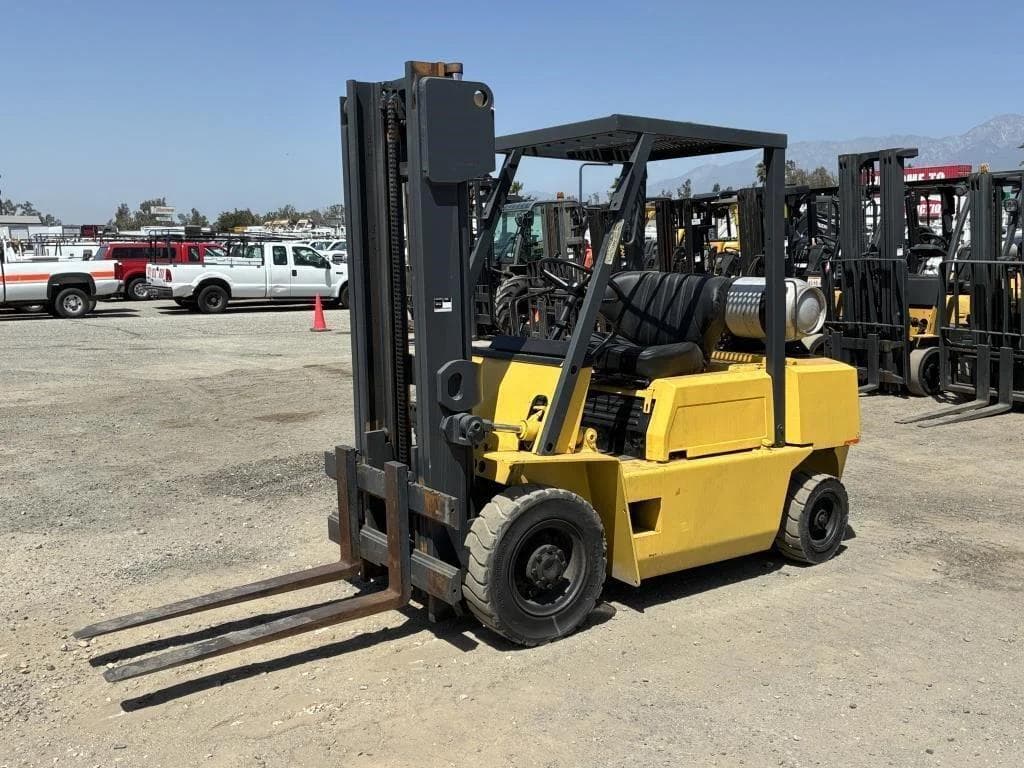 Image of Komatsu FG25C-8 Primary image