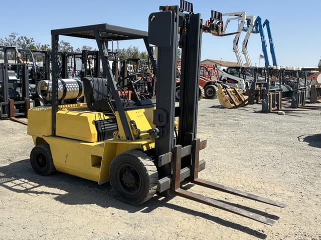 Image of Komatsu FG25C-8 equipment image 1