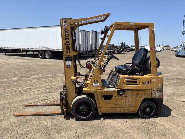 Image of Komatsu FG25S-3 equipment image 4