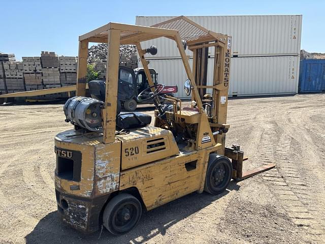 Image of Komatsu FG25S-3 equipment image 2