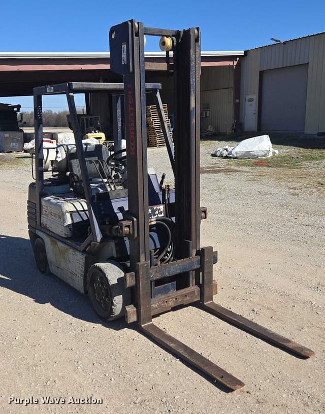 Image of Komatsu FG25ST-11 equipment image 2