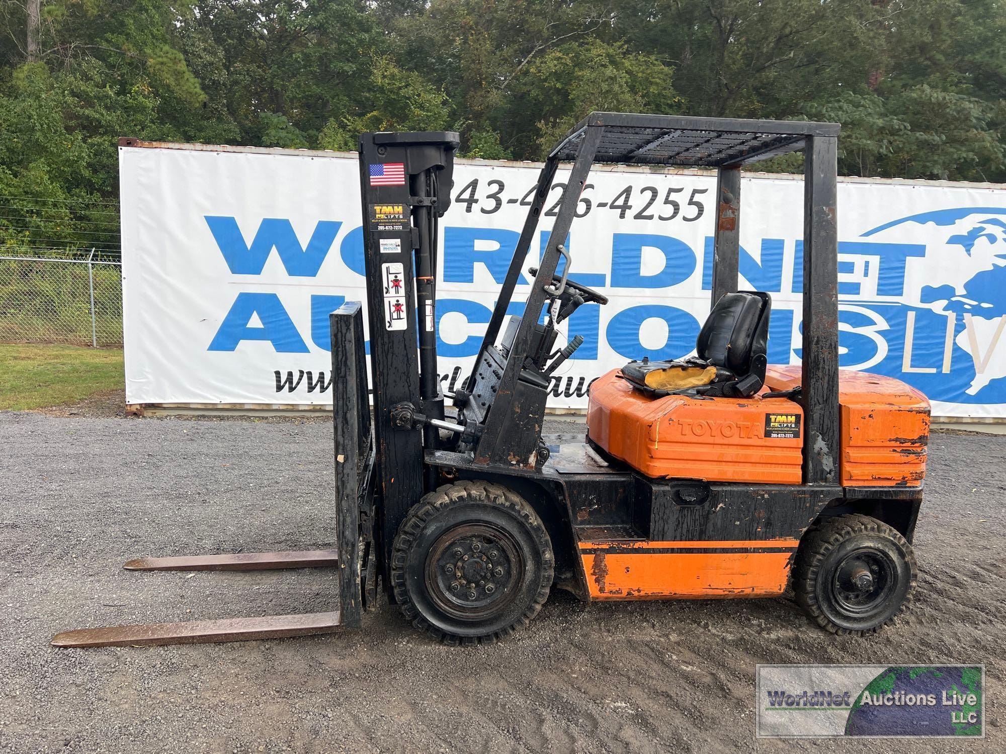 Main image Toyota 425FG25