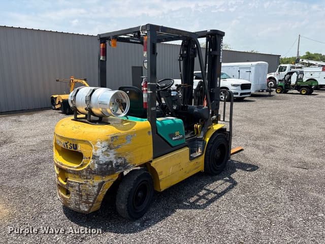 Image of Komatsu FG30HT-14 equipment image 4