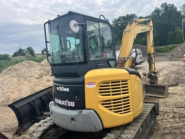 Image of Komatsu PC50MR equipment image 2