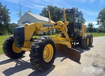 Main image Komatsu GD555