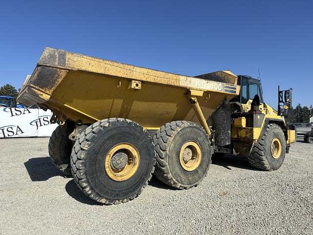 Image of Komatsu HM400-2 equipment image 4